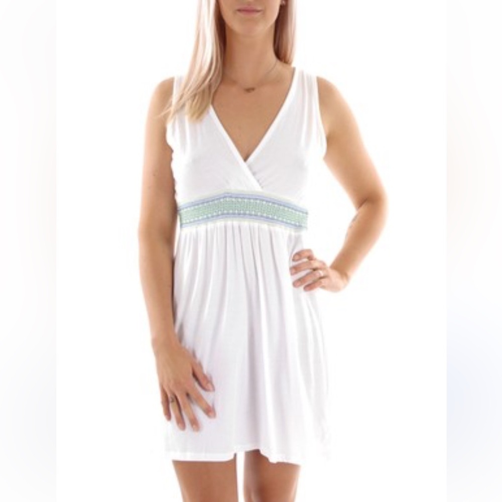 La Blanca Women’s White Swimsuit Coverup Dress Small linen like material